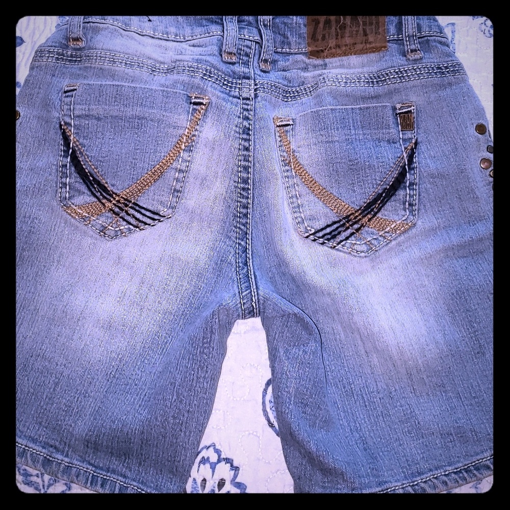 Zanadi Brand long boy shorts size 7 juniors